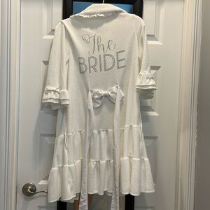 Betsy Johnson Bride robe